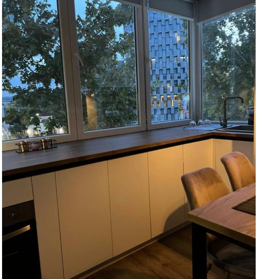 Aparthotel Govi Apartment Al Pieno Centro Di Tirana