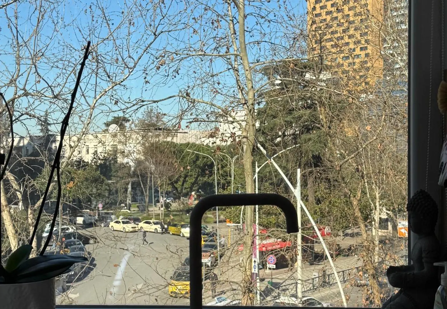 Govi Apartment Al Pieno Centro Di Tirana 0*,